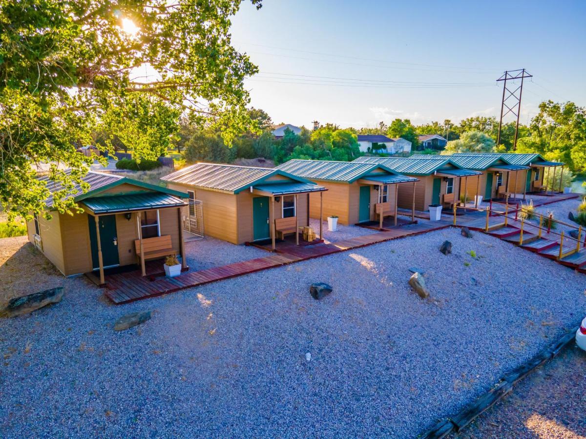 South Platte Cabins & Kennels Огаллала Экстерьер фото